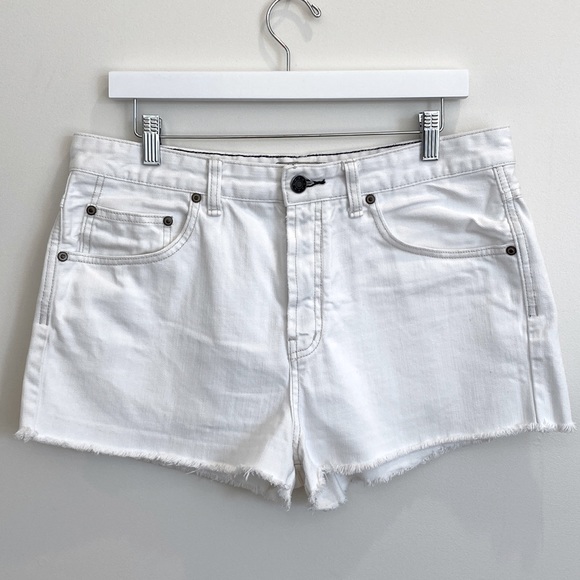Free People White Denim Shorts (Size 31) - Picture 1 of 6